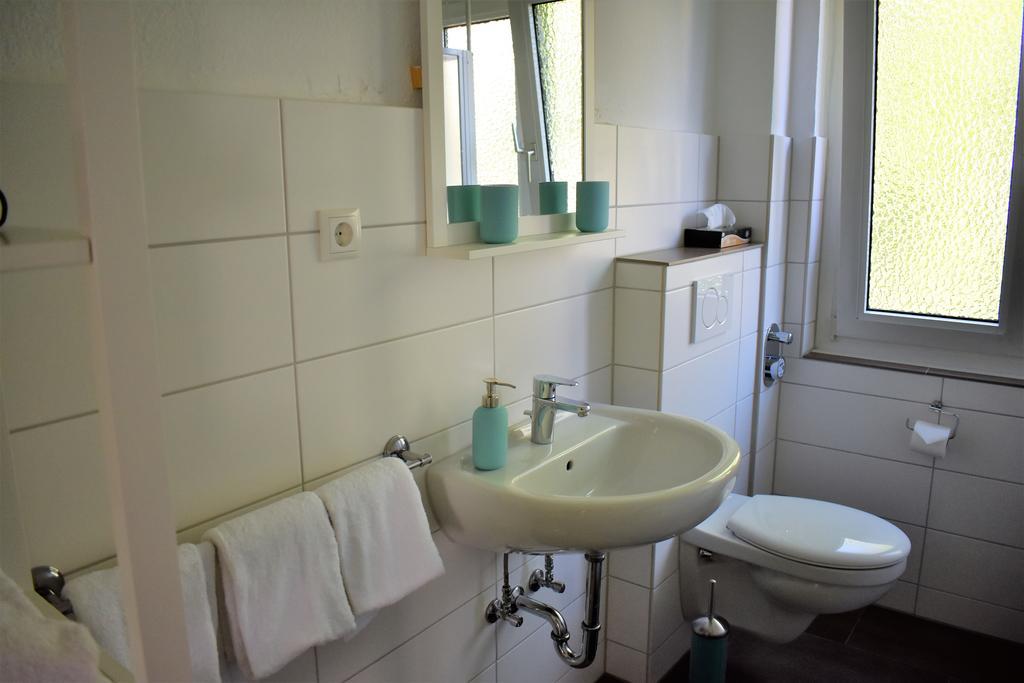 Budapester Hof Gaestehaus Hamburg-Harburg Buitenkant foto